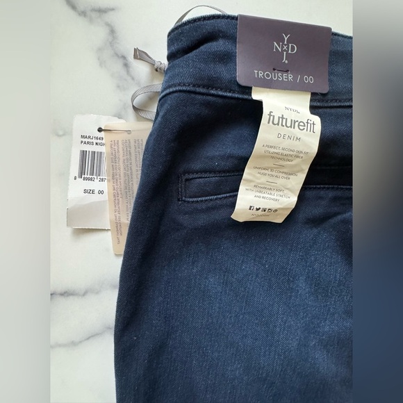 NEW WITH TAGS NYDJ Future Fit Paris Nights Denim Jeans, Size 00 - Picture 4 of 4